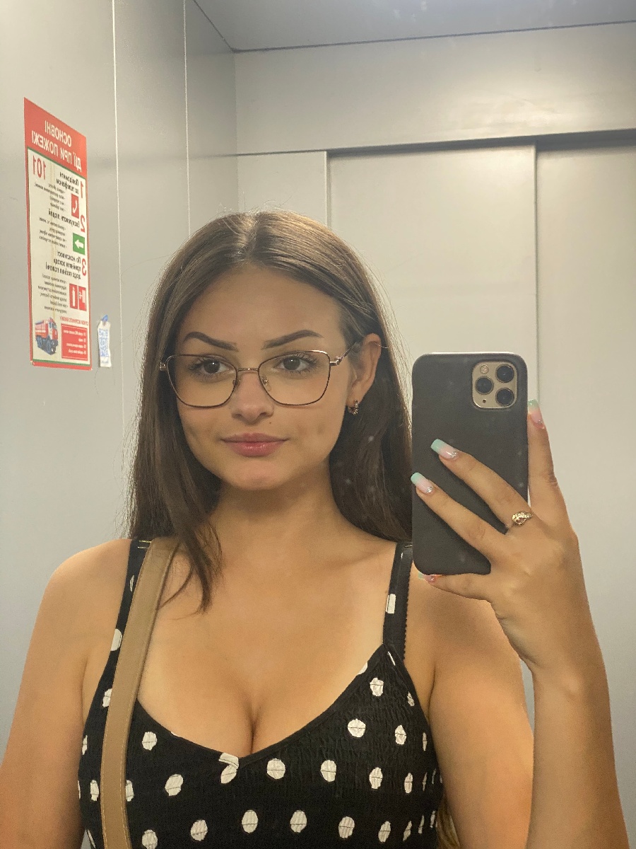 Sexy model Stacy in Victoria de Durango